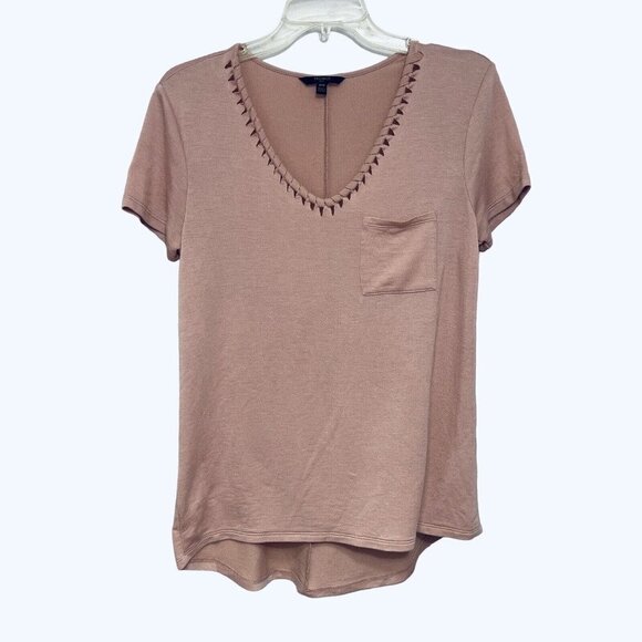 TRESICS Luxe Women's Hi-Lo Pullover Top Medium Rose Braided V-Neck Short Sleeves - Picture 4 of 13